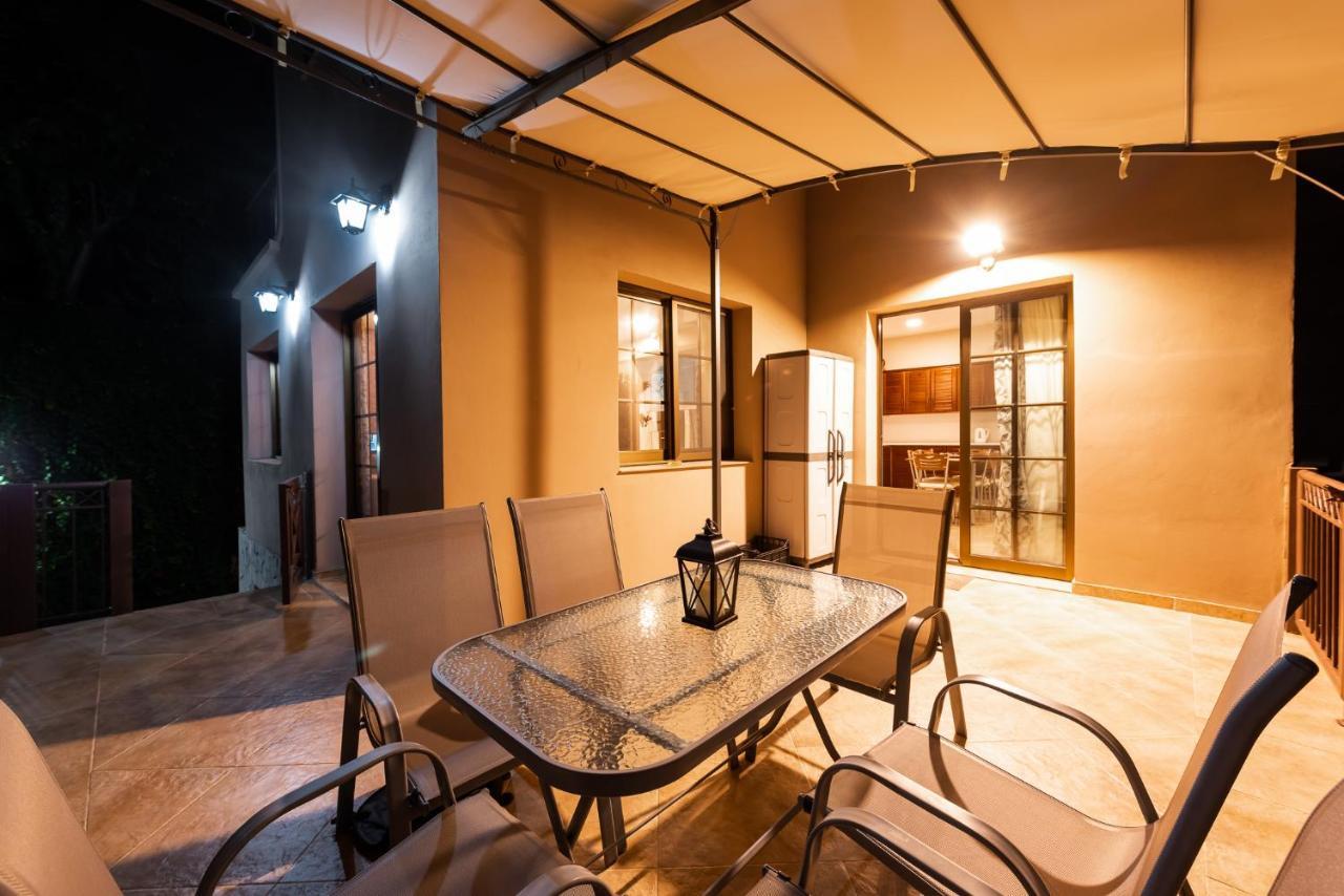 Pinecone Platres - 3 Units Apartment Ngoại thất bức ảnh